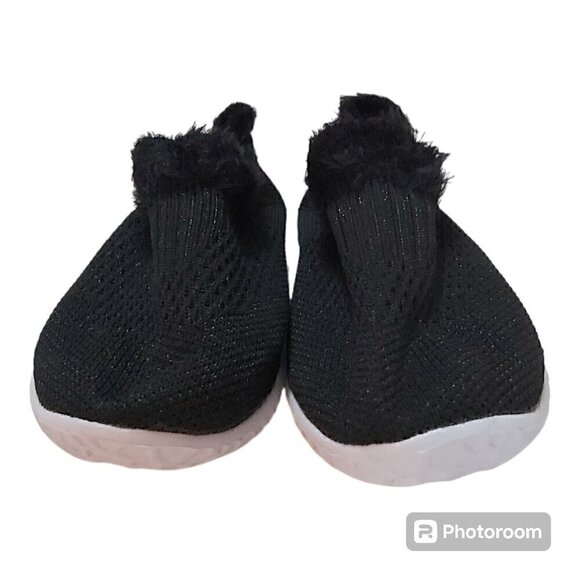 Adorable 18-24M Black Knit Loafers for Boys and Girls with Faux Fur Ankle Trim - Picture 6 of 9